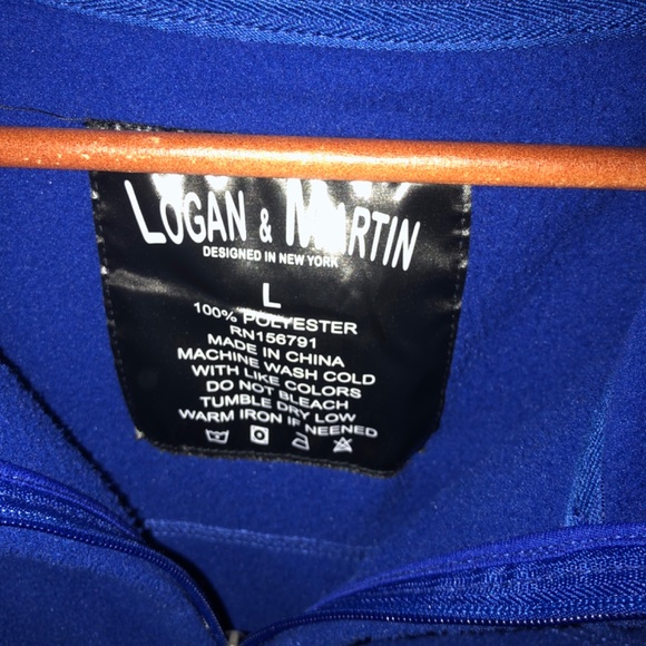 Sweatshirt - Picture 2 of 4